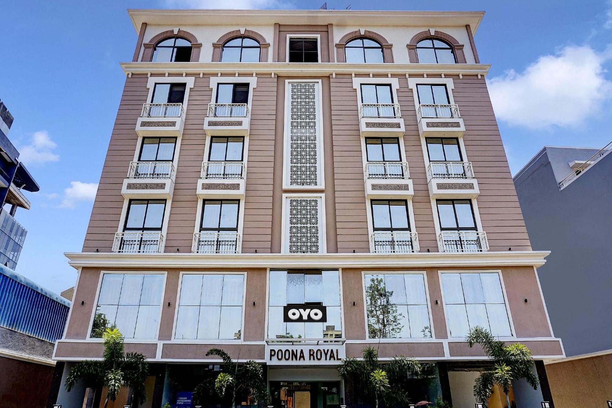 Super Townhouse Poona Royal Hotel Pimpri-Chinchwad ภายนอก รูปภาพ
